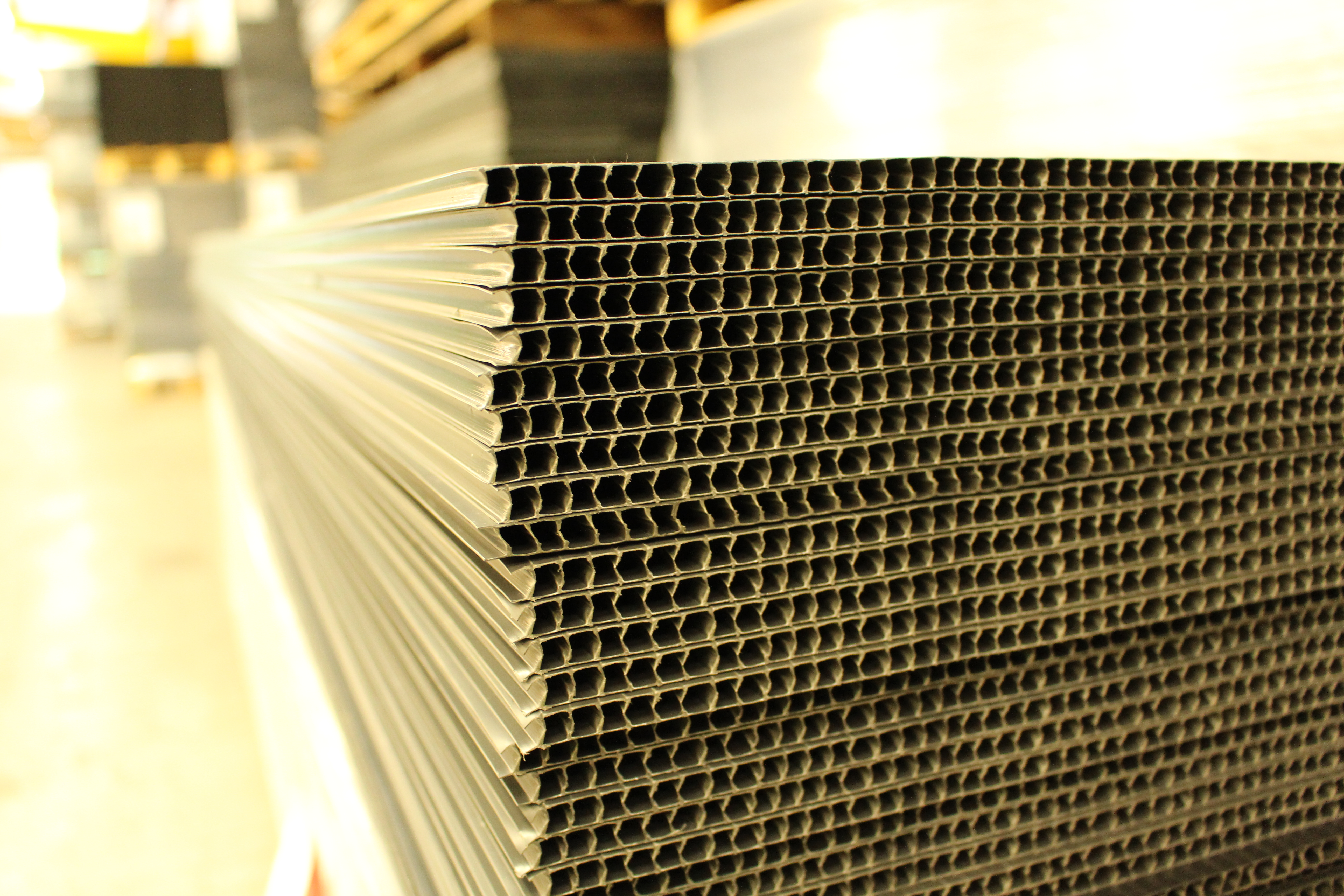 Permanent Formwork for Groundbeams and Pile Caps Sideform Cordek